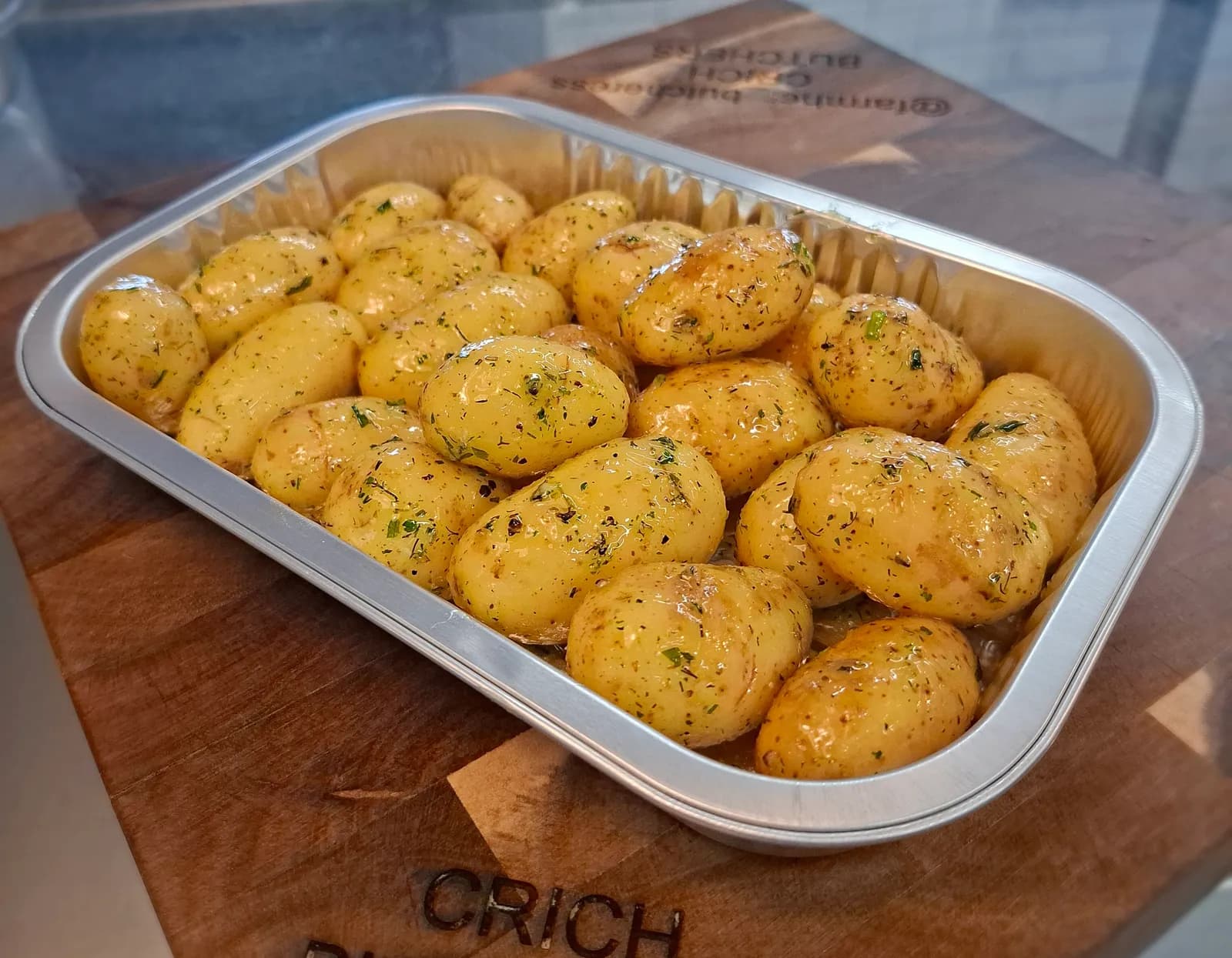 Garlic and herb new potatoes